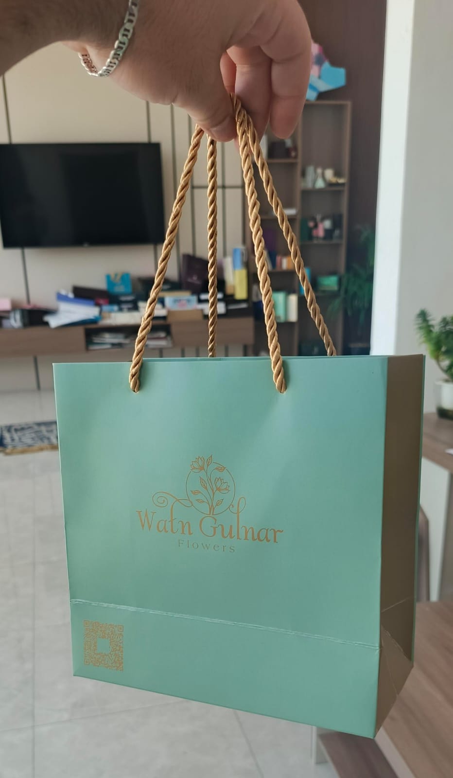 كيس ورقي مطبوع بشعار العميل — تصنيع درب برنت الرياض