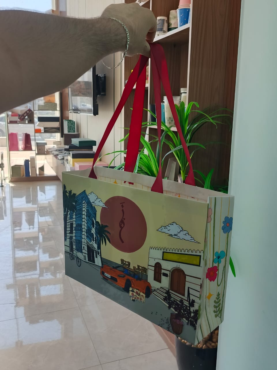 بوكس شحن Mailer Box بطباعة UV — درب برنت