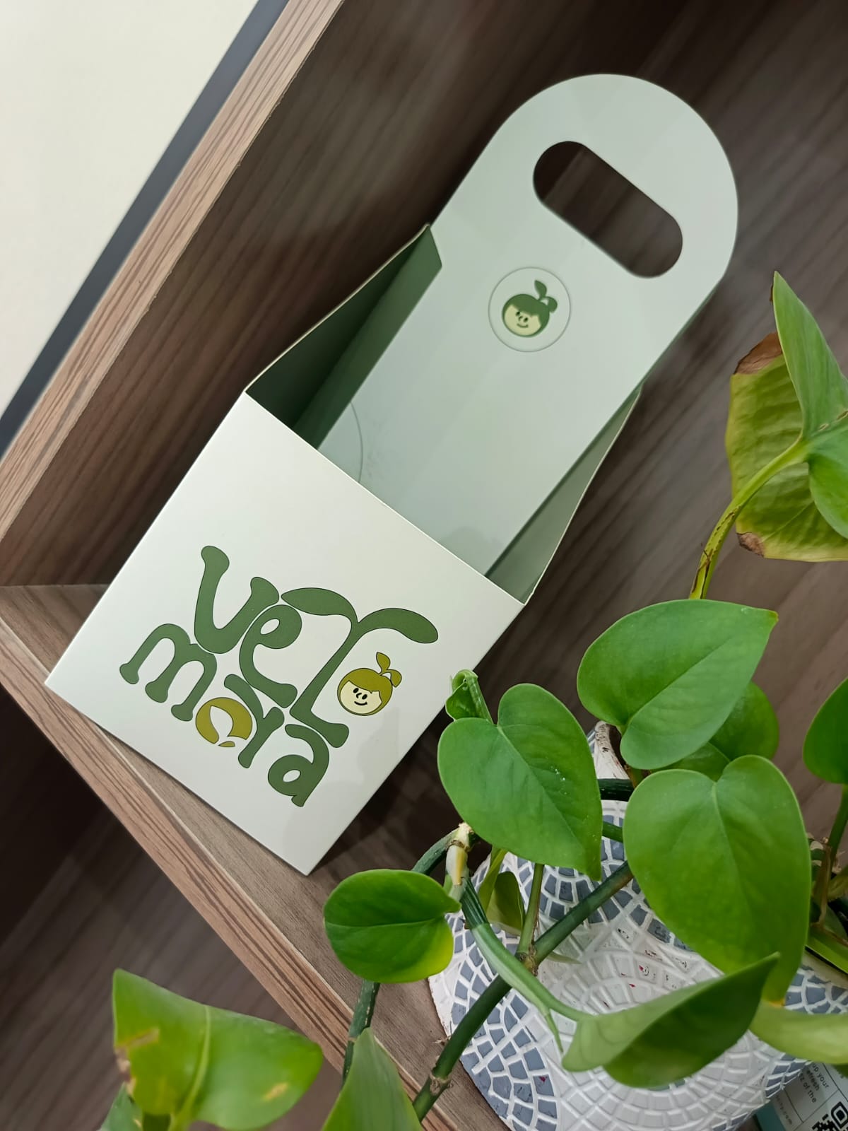 بوكس شحن Mailer Box بطباعة UV — درب برنت