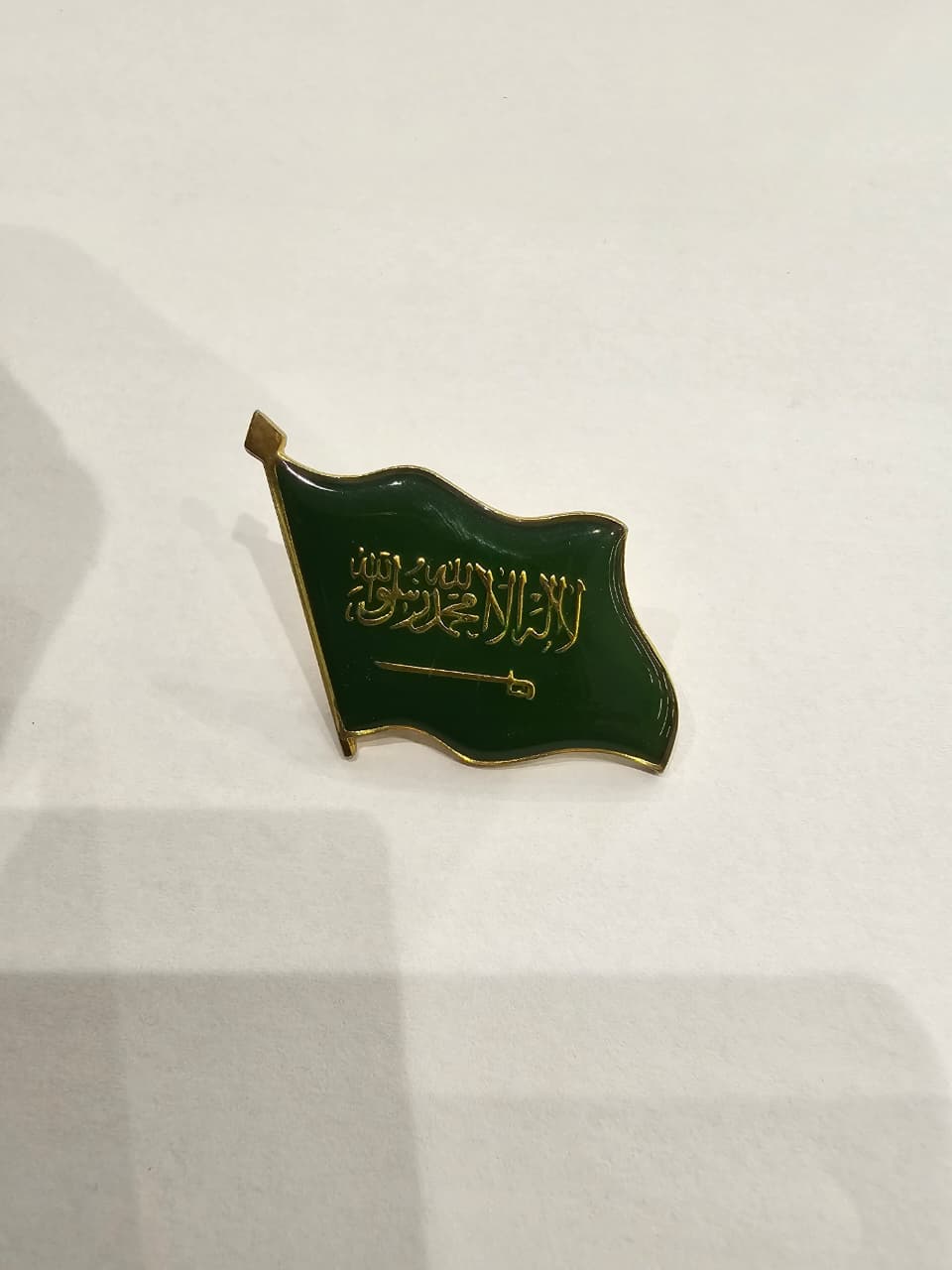 بروش مينا Soft Enamel اقتصادي — درب برنت
