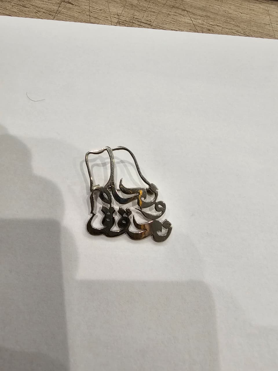 بروش مينا Hard Enamel فاخر — تصنيع درب برنت